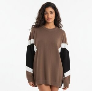 Planet by Lauren G Pima Cotton Tricolor Triangled Crewneck Sweater One Size (19)